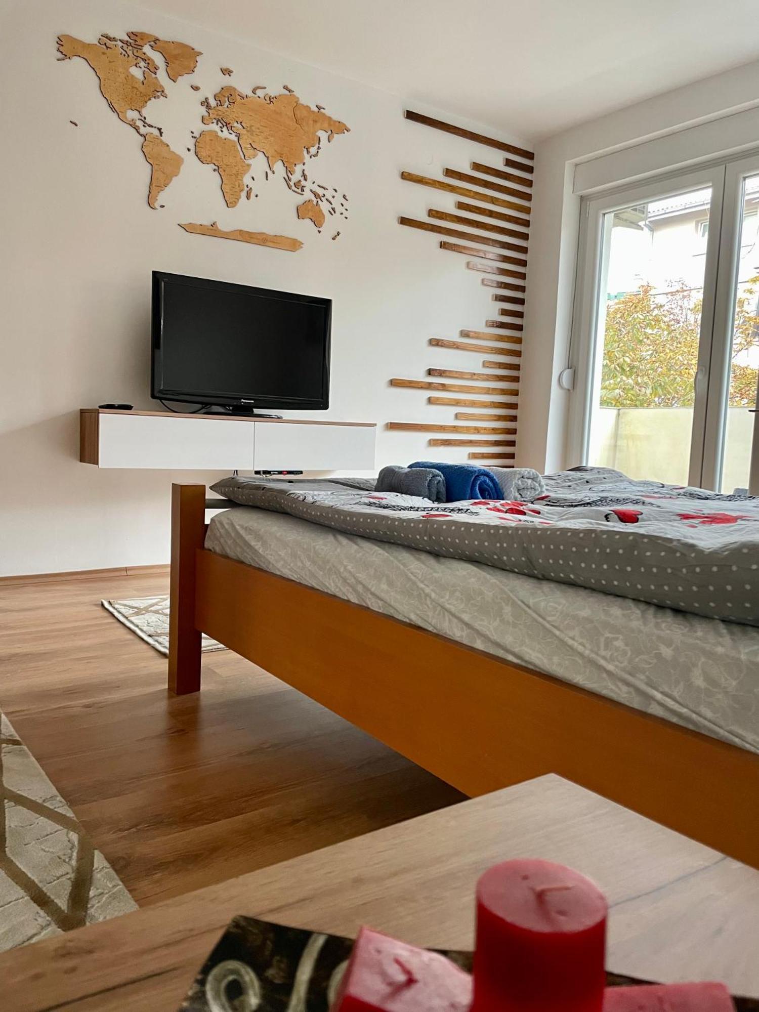 Luxury City Center Apartment Скопье Экстерьер фото